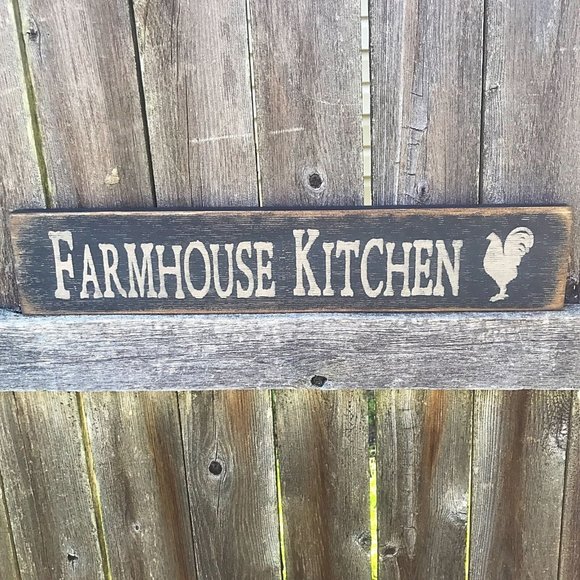Farmhouse Kitchen - 18" Wooden Sign
